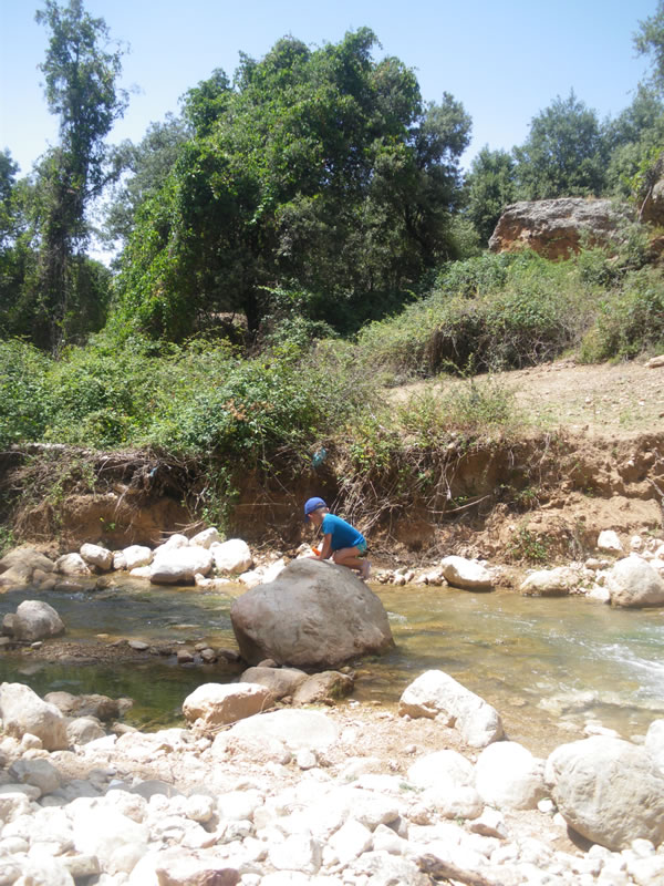 PHOTOS_GF/maroc_riviere_enfant_2.jpg